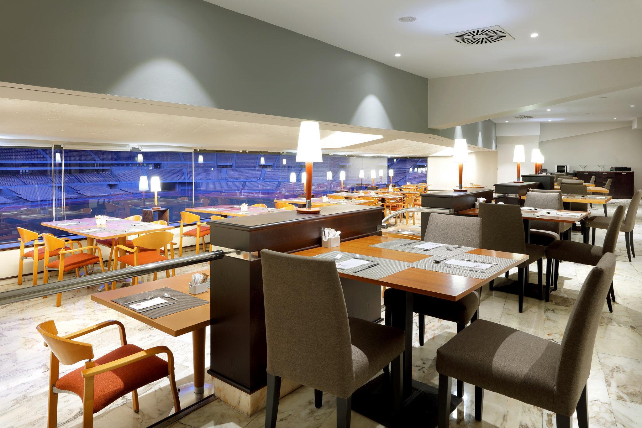 Exe Isla Cartuja Hotel Seville
